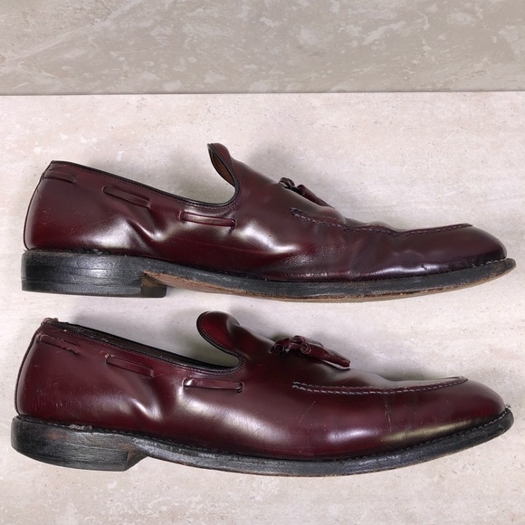 Allen Edmonds Saratoga Slip On Tassel Loafers - Picture 2 of 9